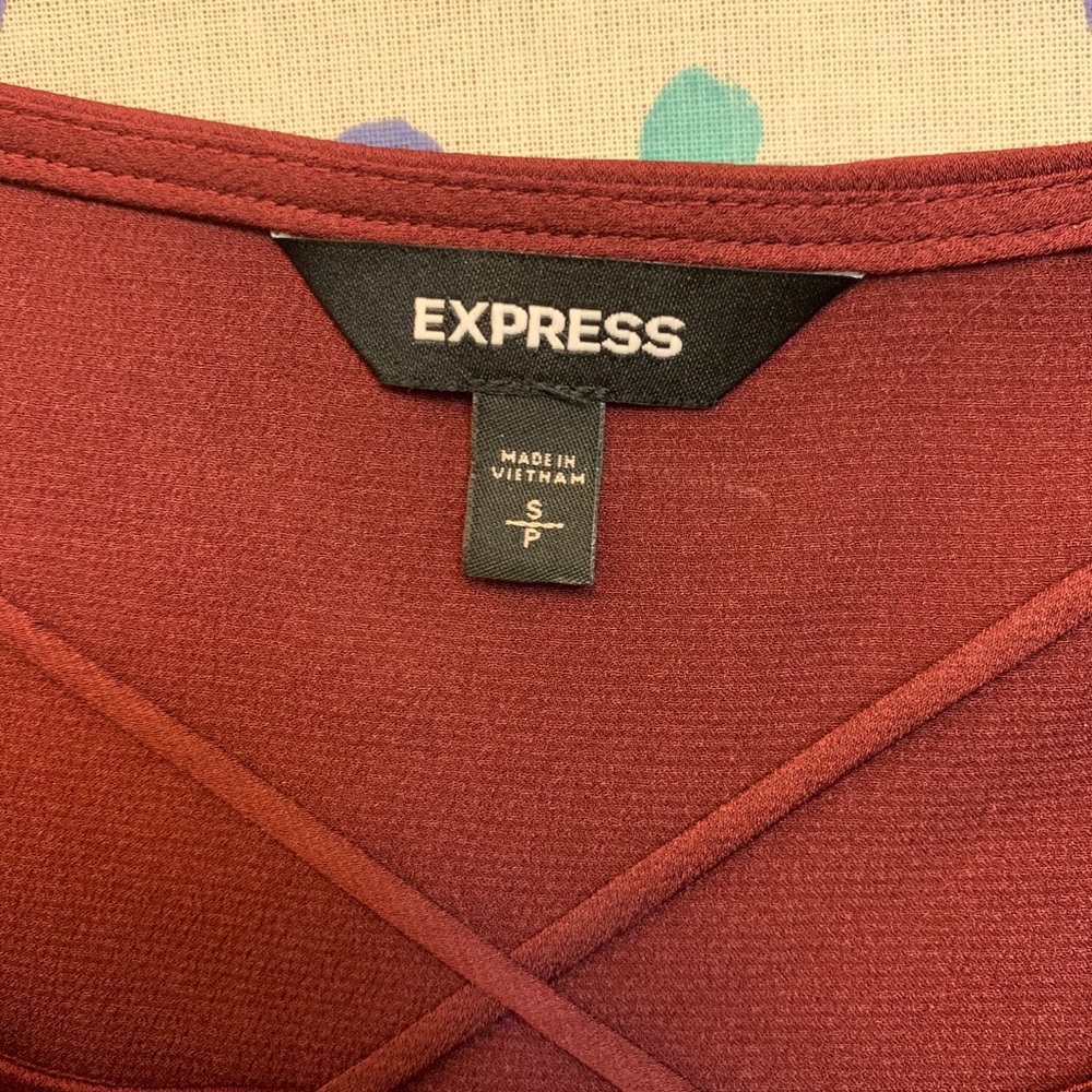 Maroon blouse - Picture 4 of 4